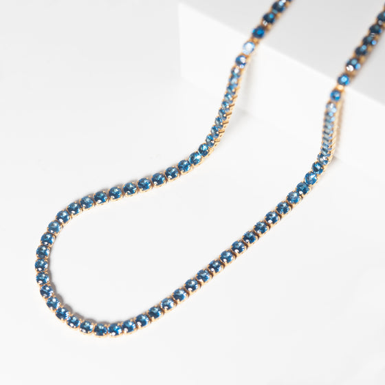 Halskette Ellera Grande - 18K vergoldet mit blauen Zirkonia