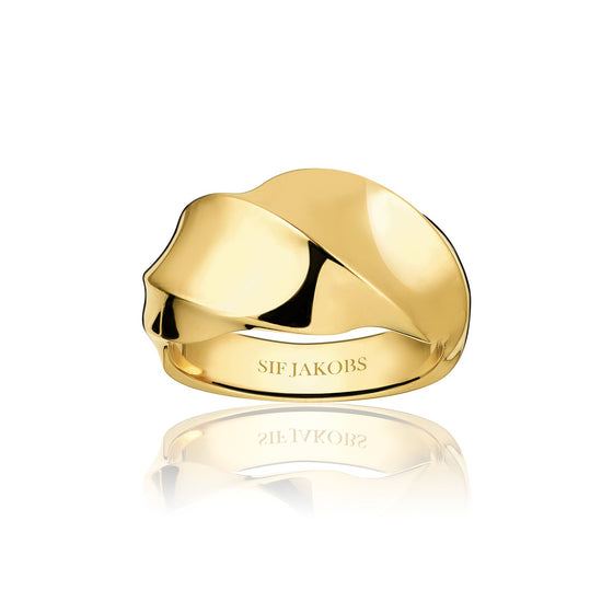 Sif Jakobs Jewellery - Ring Ferrara Ardito Pianura - 18K Gold Plattiert - 50 – 16.00 mm - Beautiful Joy